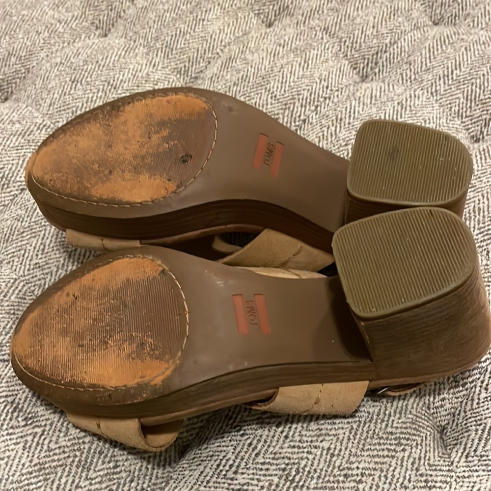 Toms size 7.5 - Picture 6 of 6